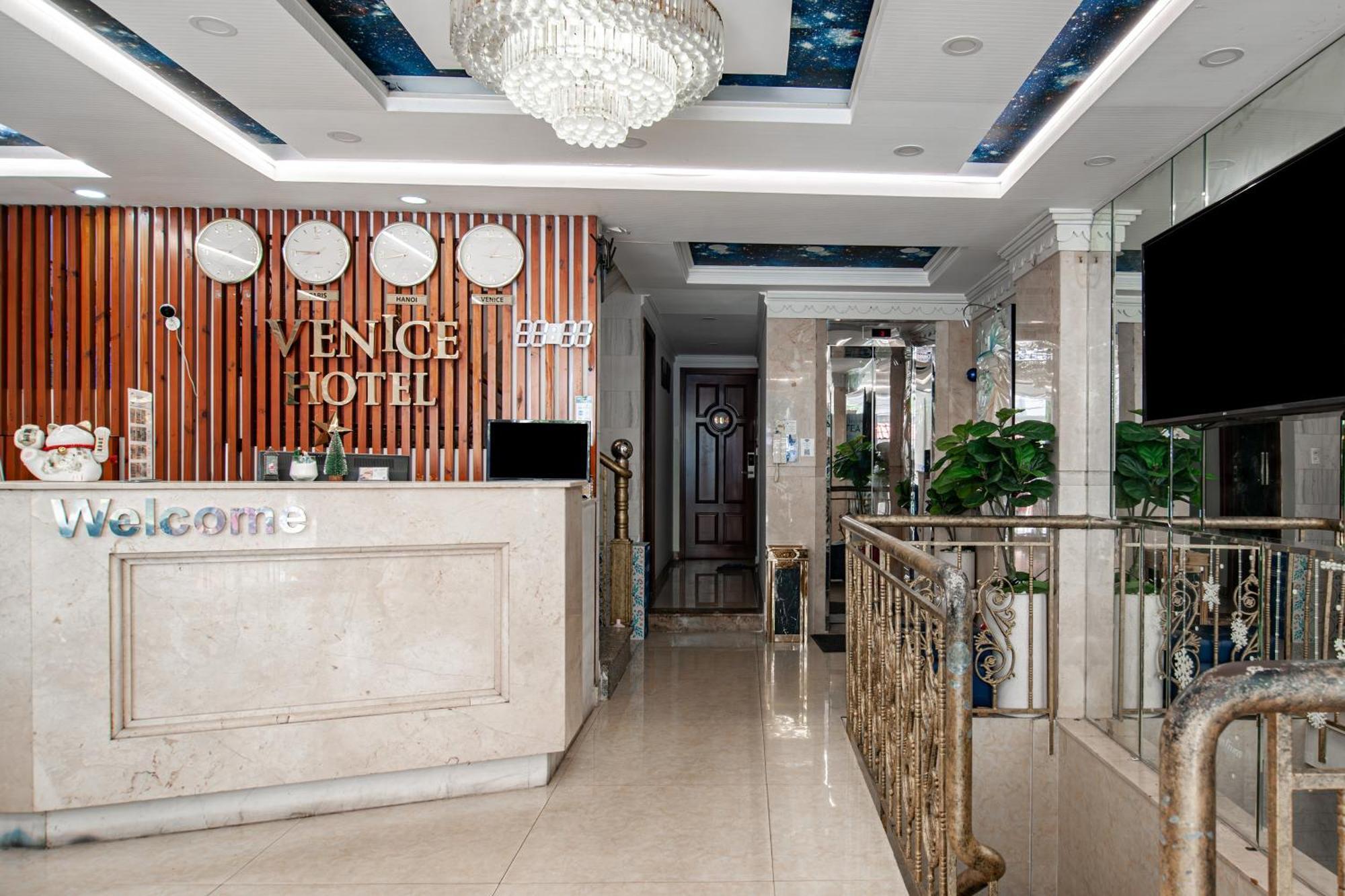 Venice Hotel Хошимін Екстер'єр фото